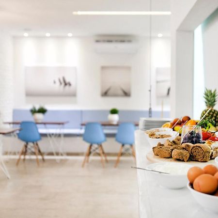 Privee Santorini Hotel เปริสซา ภายนอก รูปภาพ