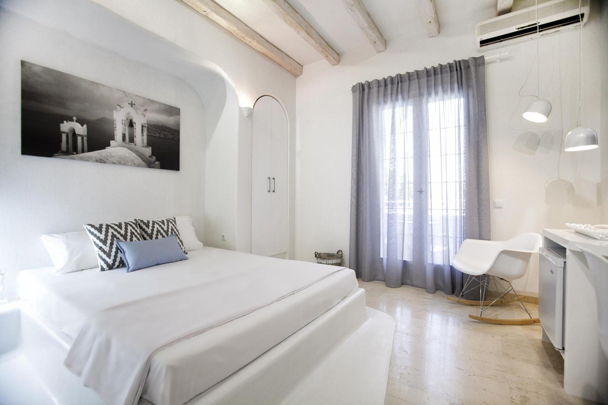 Privee Santorini Hotel เปริสซา ห้อง รูปภาพ