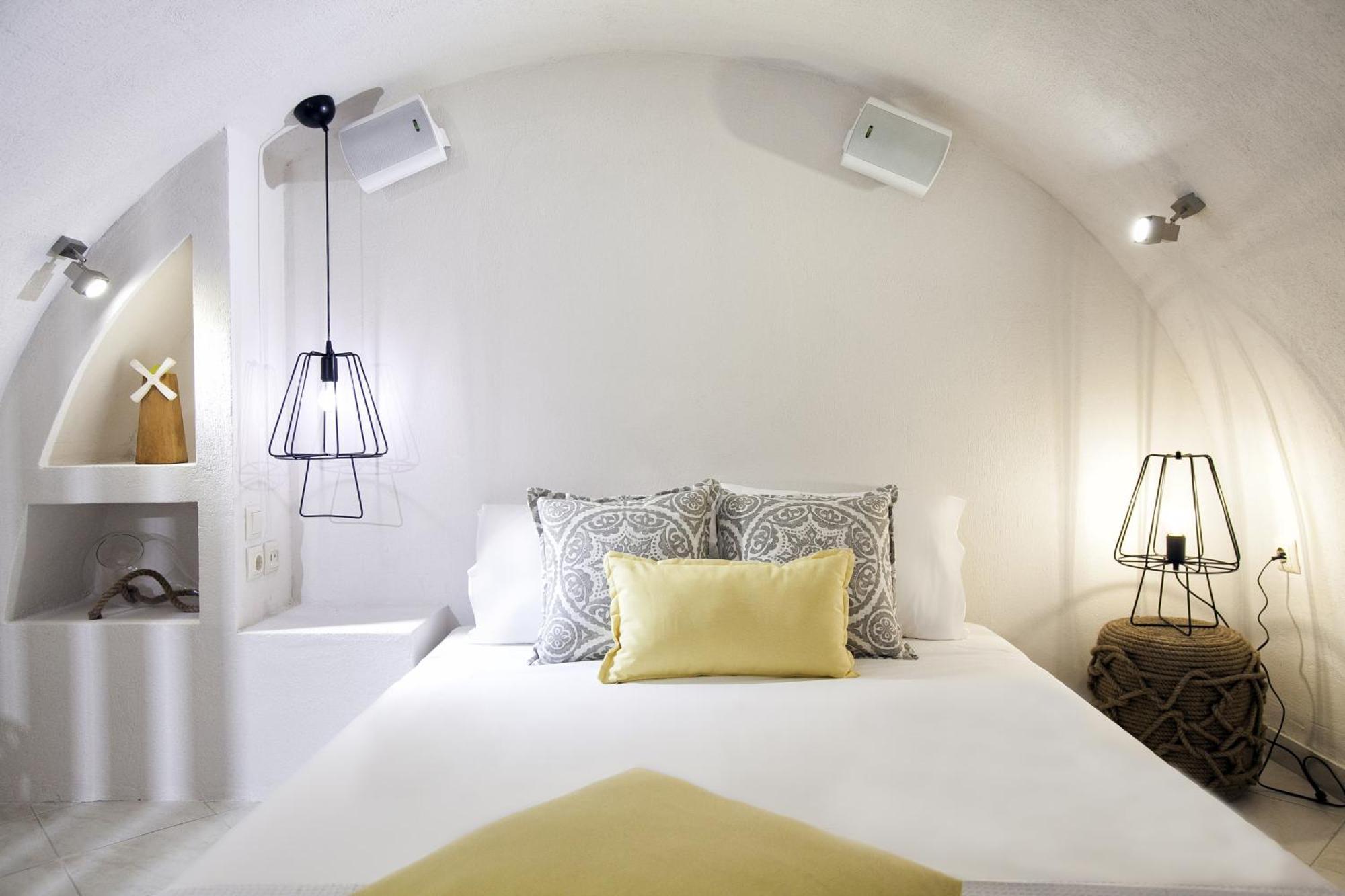 Privee Santorini Hotel เปริสซา ห้อง รูปภาพ
