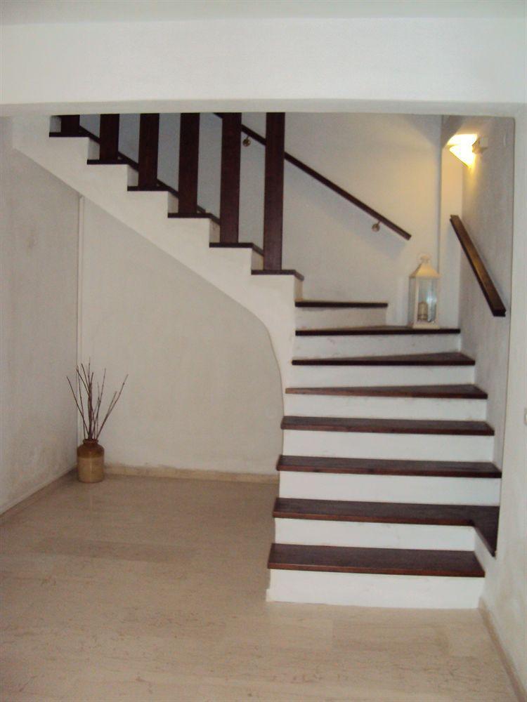 Privee Santorini Hotel เปริสซา ภายนอก รูปภาพ
